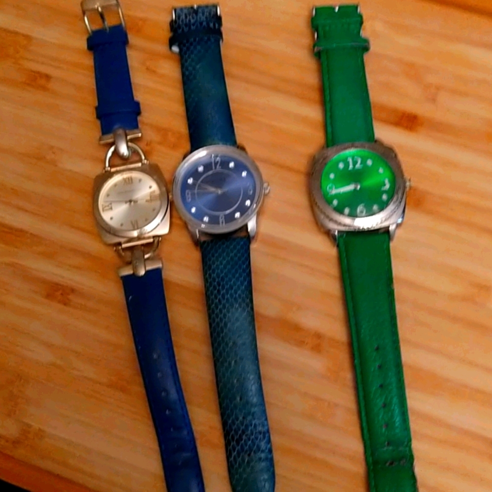 Isaac Mizrah (live) Watches